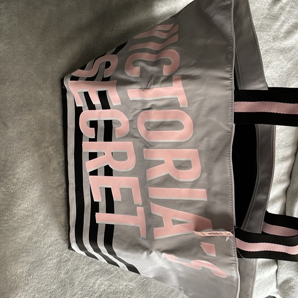 Victoria’s Secret bag tote NWT - Picture 4 of 5